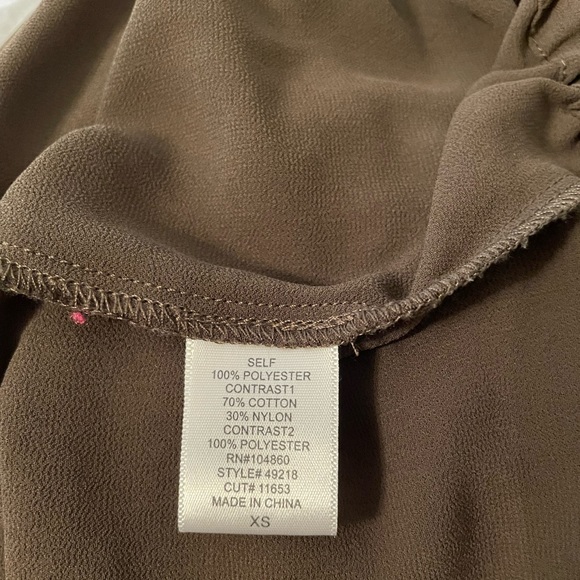 Chloe K Top Size XS black and army green - Picture 4 of 6